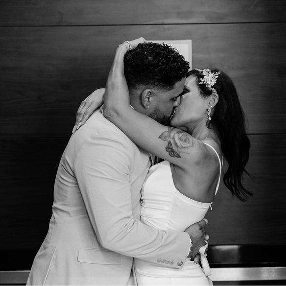 Meet your Posher, Angelina - Picture 11 of 14